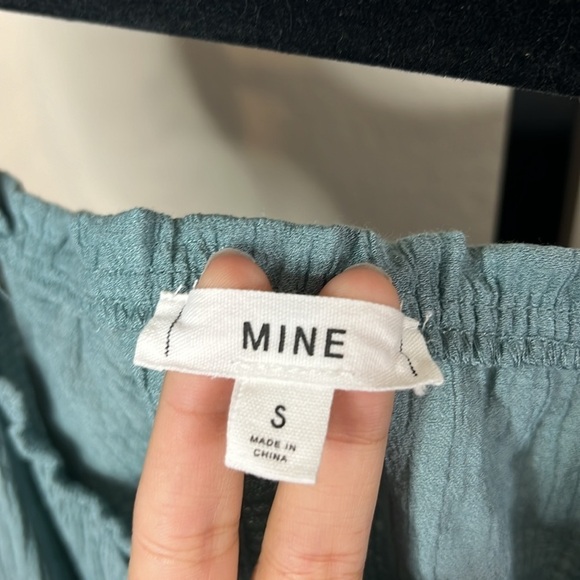 378 - Mine NWOT Light Green Short Sleeve Top, Size Small - Picture 3 of 5